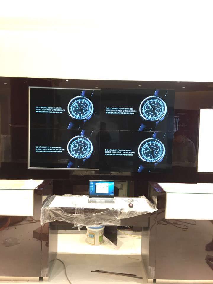 哈尔滨中央商城浪琴店55寸液晶拼接屏(图2)