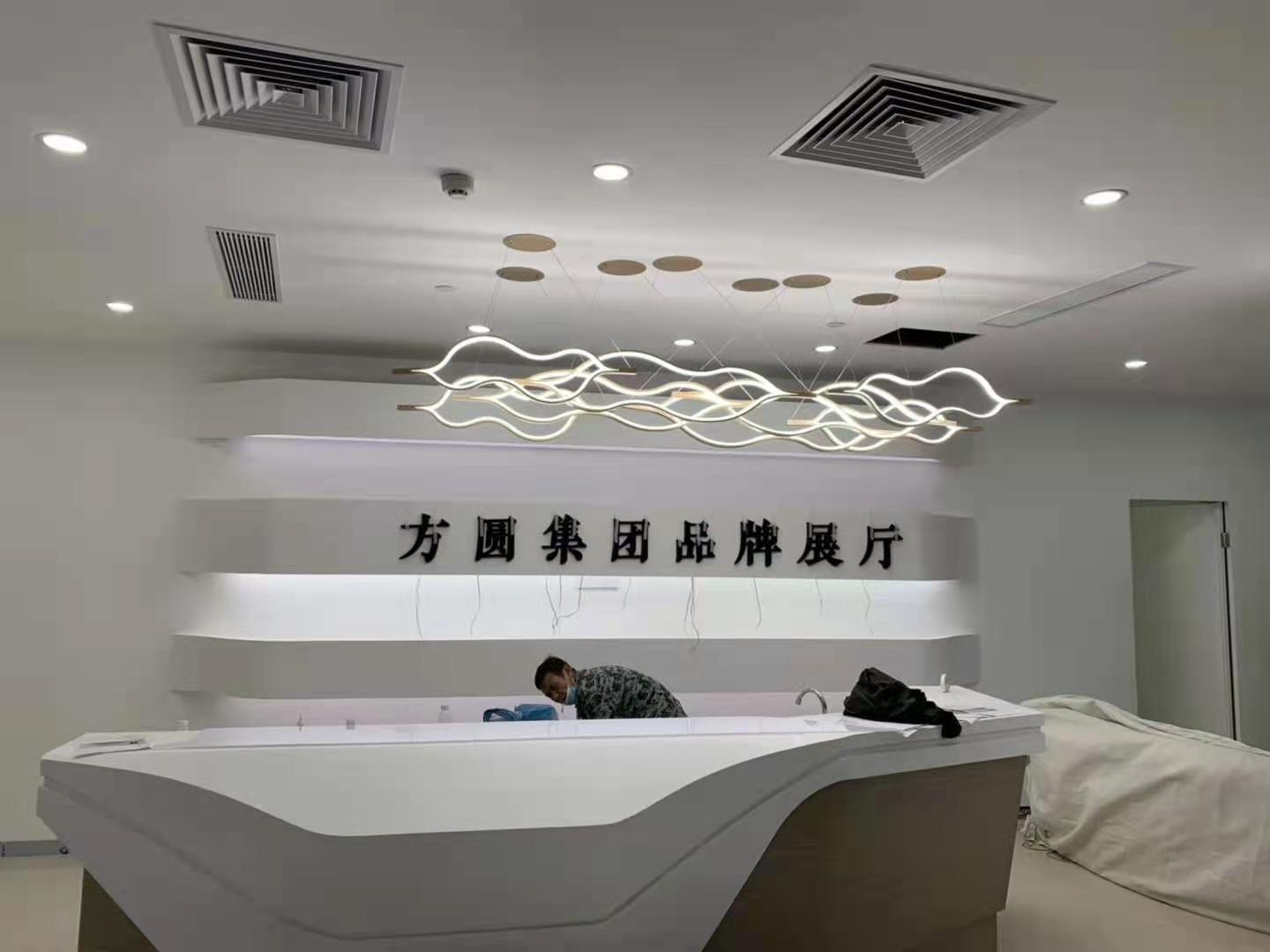 珠海方圆集团55寸3.5mm液晶拼接屏拼接屏(图2)
